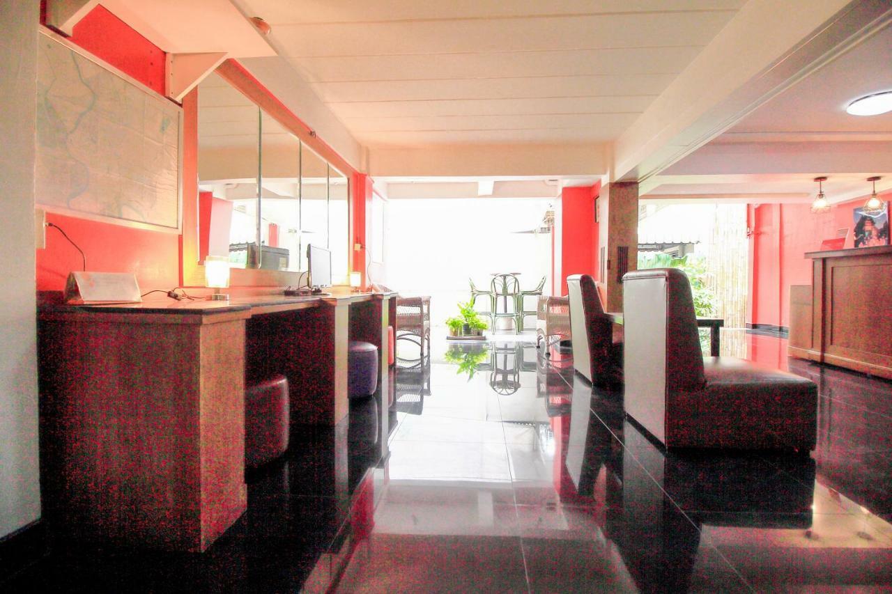Oyo 335 Top Inn Khaosan Bangkok Exterior photo